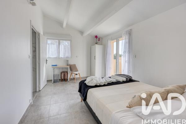 Maison à vendre 6 pièces 130 m² Bandol
