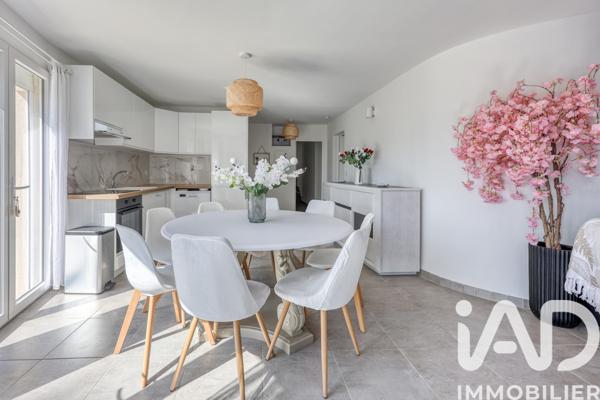 Maison à vendre 6 pièces 130 m² Bandol