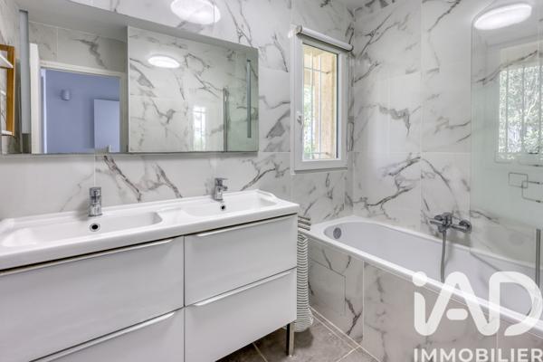 Maison à vendre 6 pièces 130 m² Bandol