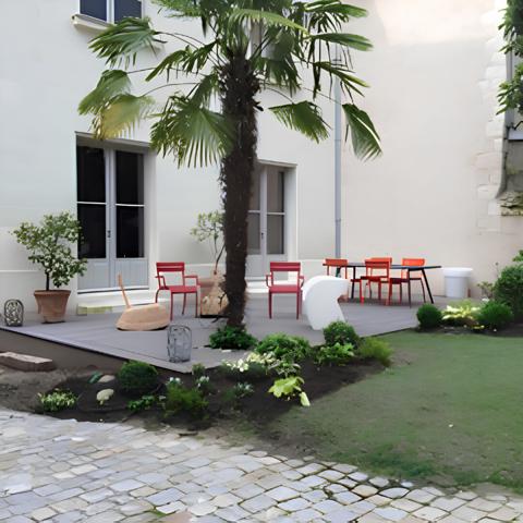 RARE -HOTEL PARTICULIER