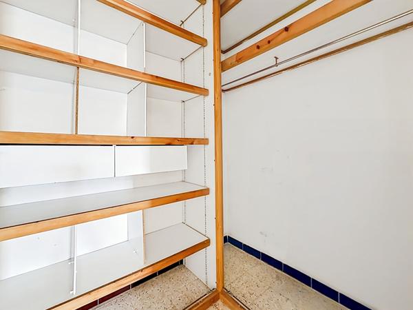 Appartement 4 pièces à vendre à La Croix Rouge, Marseille - Dernier étage avec vue verdure