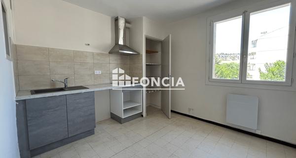 Location Appartement 3 pièces 71 m² - Cavaillon 84300