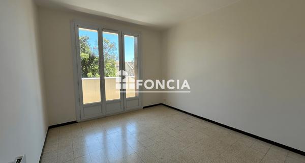 Location Appartement 3 pièces 71 m² - Cavaillon 84300