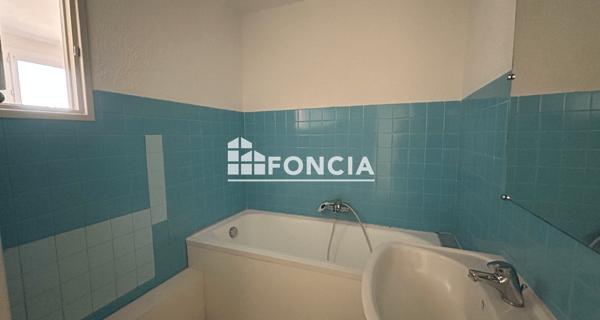 Location Appartement 3 pièces 71 m² - Cavaillon 84300