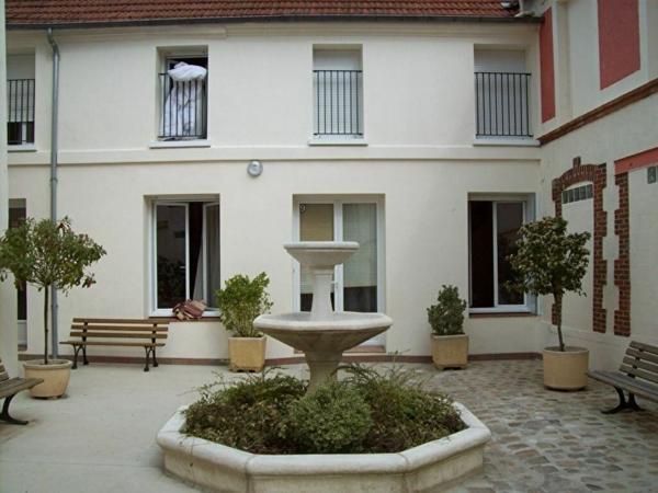 Appartement à louer    1 pièce • 19,74 m2 Charly-sur-Marne