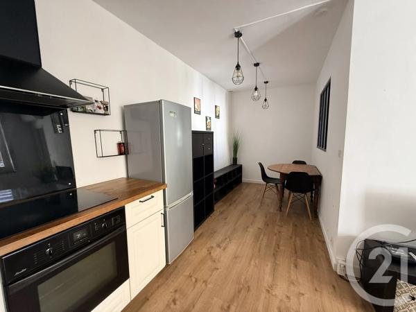 Appartement F2 à vendre  2 pièces - 42 m 2   NIMES  - 30