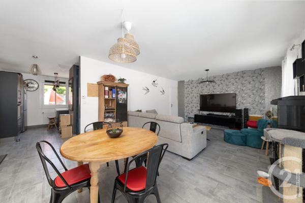 Maison à vendre  4 pièces - 91 m 2   ST JEAN  - 31