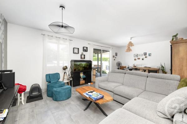 Maison à vendre  4 pièces - 91 m 2   ST JEAN  - 31