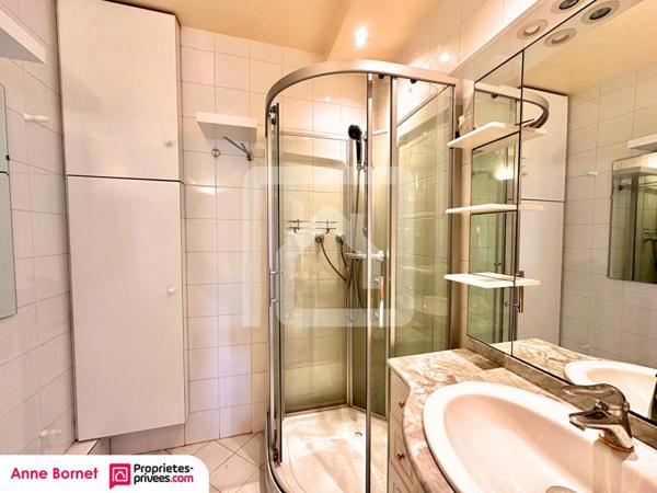 Appartement 3 pièces 61 m2 avec terrasse vue mer, terrasse, 2 caves et garage