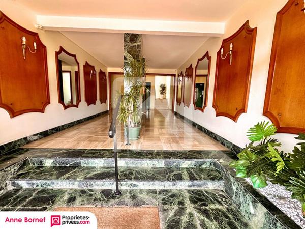 Appartement 3 pièces 61 m2 avec terrasse vue mer, terrasse, 2 caves et garage