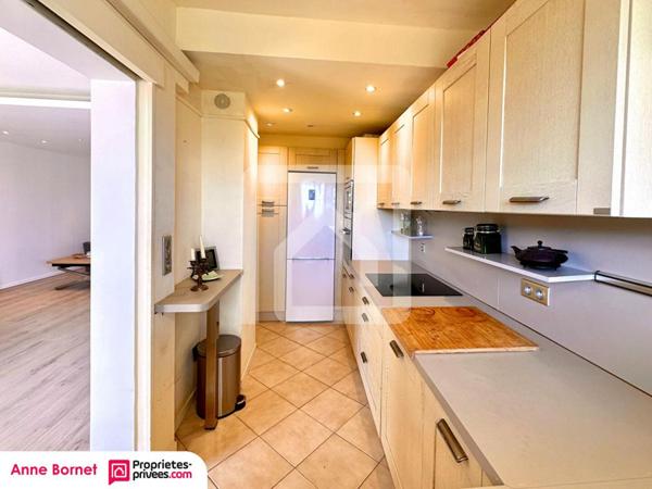 Appartement 3 pièces 61 m2 avec terrasse vue mer, terrasse, 2 caves et garage