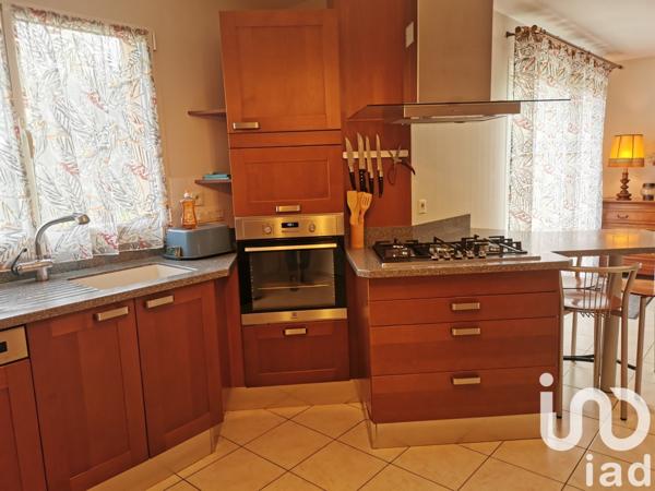 Maison à vendre 6 pièces 140 m² Trélévern