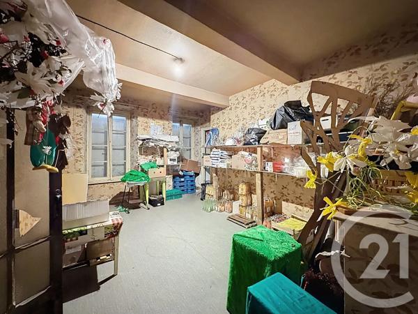 Immeuble à vendre  310 m 2   ST GIRONS  - 09