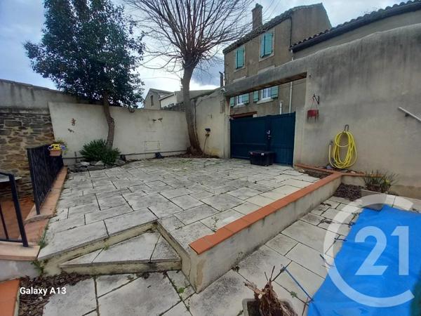 Appartement F3 à vendre  3 pièces - 81 m 2   AZILLE  - 11