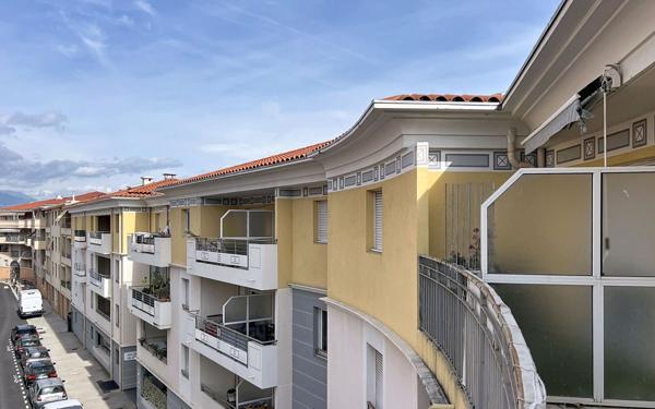 Appartement à vendre    2 pièces • 34,15 m2 Saint-Laurent-du-Var