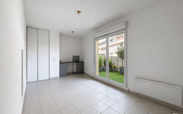 Appartement à vendre    2 pièces • 34,15 m2 Saint-Laurent-du-Var