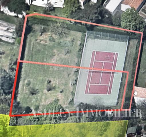 A VENDRE - TERRAIN CONSTRUCTIBLE RARE 1 261m² VIABILISÉ NIEUL-SUR-MER