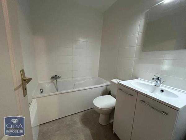 Appartement à louer 3 pièces 53.6m² Chalon-sur-Saône (71100)