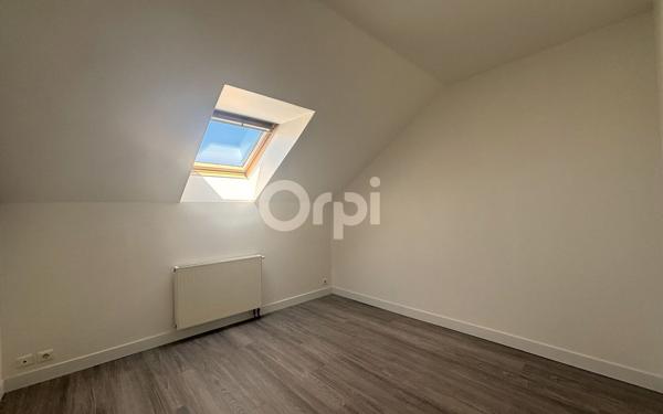 Maison à louer    3 pièces •  Courmelles