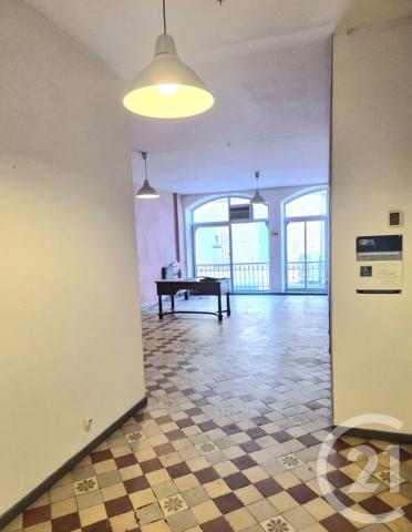 Appartement à vendre  5 pièces - 131 m 2   ALES  - 30