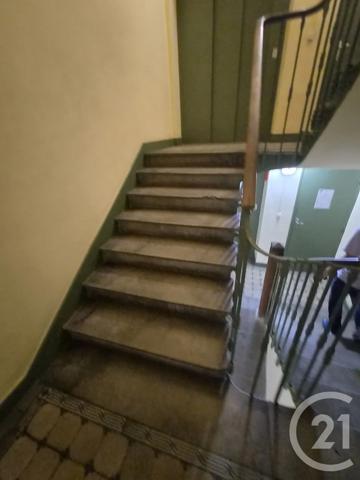 Appartement à vendre  5 pièces - 131 m 2   ALES  - 30