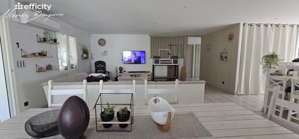 Maison
         6 pièces
        - 140 m² Exclusivité 249 000 €*