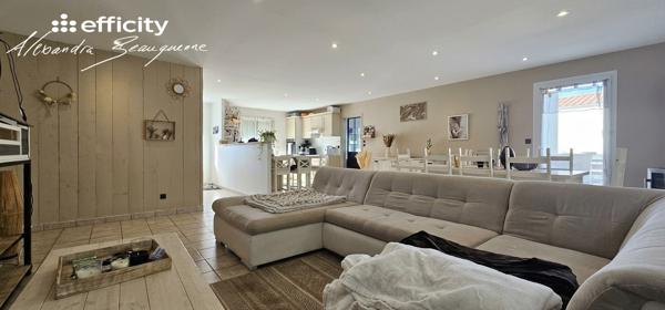 Maison
         6 pièces
        - 140 m² Exclusivité 249 000 €*