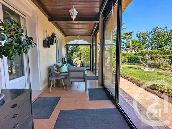 Maison à vendre  5 pièces - 142 m 2   SAUVIAN  - 34