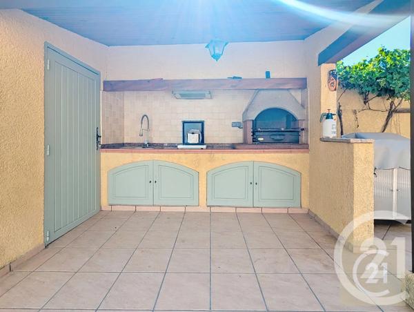 Maison à vendre  5 pièces - 142 m 2   SAUVIAN  - 34