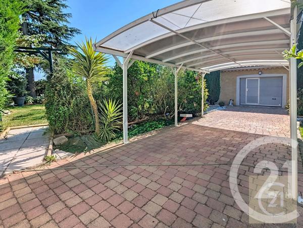 Maison à vendre  5 pièces - 142 m 2   SAUVIAN  - 34