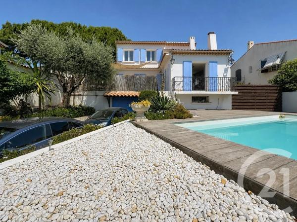 Maison à vendre  5 pièces - 142 m 2   SAUVIAN  - 34