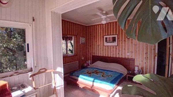 A VENDRE : Sur les hauteurs de SOUILLAC (Lot - 46) avec une superbe vue sur la vallée et sur la...