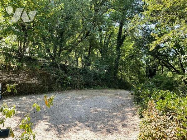 A VENDRE : Sur les hauteurs de SOUILLAC (Lot - 46) avec une superbe vue sur la vallée et sur la...