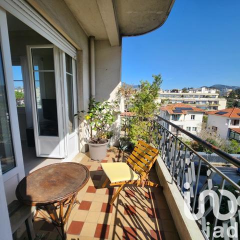 Appartement 2 pièces de 60 m² à Nice (06000)
