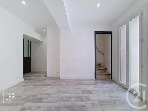 Maison à vendre  3 pièces - 82,03 m 2   LE SOLER  - 66
