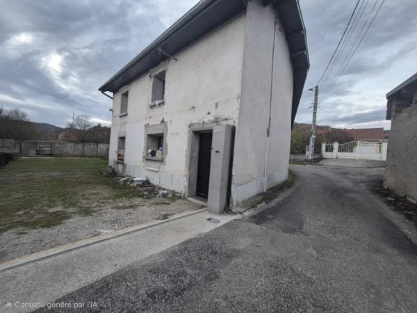 Vente                                                      Maison
                        
                     4 pièces                      123 m2                     à Bévenais