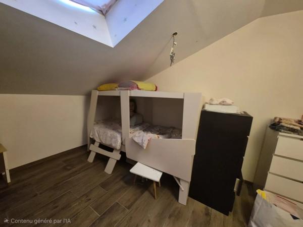 Vente                                                      Maison
                        
                     4 pièces                      123 m2                     à Bévenais