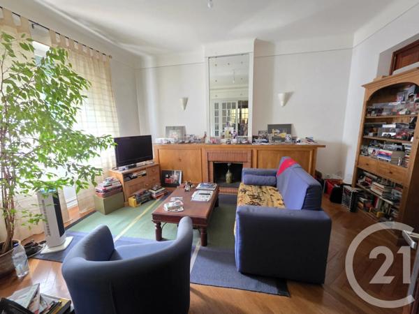 Immeuble à vendre  335 m 2   LANNEMEZAN  - 65