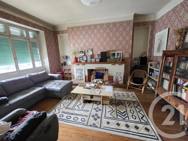 Immeuble à vendre  335 m 2   LANNEMEZAN  - 65