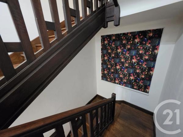 Immeuble à vendre  335 m 2   LANNEMEZAN  - 65