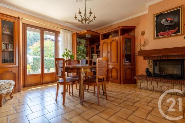 Maison à vendre  4 pièces - 103,06 m 2   PEZENAS  - 34