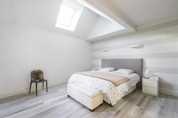 Grande maison familiale au cœur du bourg – SURZUR