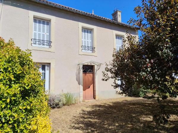 Achat - Maison | Maison de maître Valdivienne 86300 6 pièces 169 m 2 799 m 2