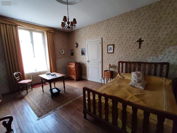 Achat - Maison | Maison de maître Valdivienne 86300 6 pièces 169 m 2 799 m 2