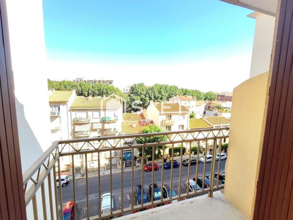 5eme étage,T3 de 79m2, Cave, Parking en sous-sol
