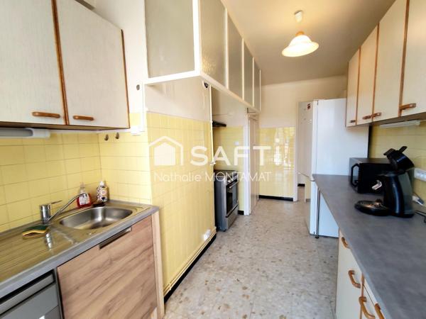 5eme étage,T3 de 79m2, Cave, Parking en sous-sol