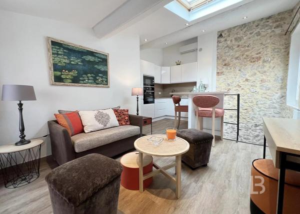 Vieil Antibes Charmante Maison de Village Rénovée