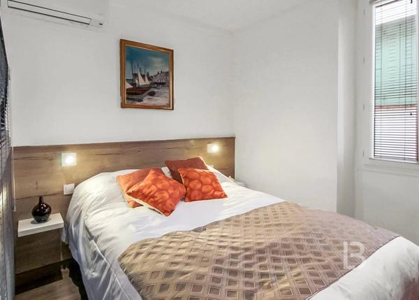 Vieil Antibes Charmante Maison de Village Rénovée