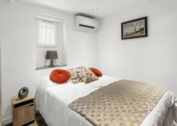 Vieil Antibes Charmante Maison de Village Rénovée