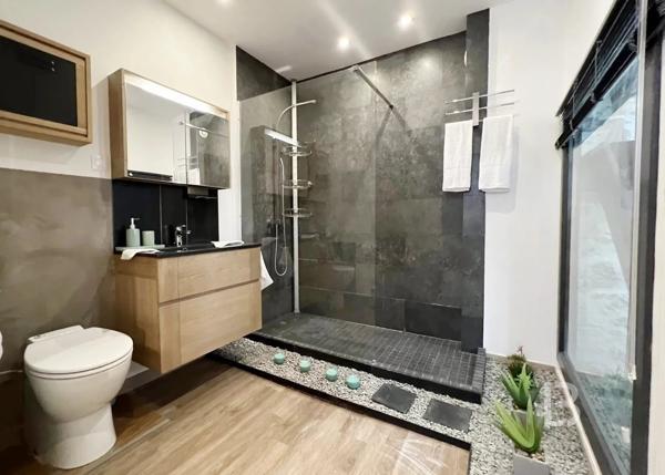 Vieil Antibes Charmante Maison de Village Rénovée